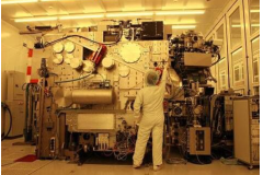 EUV wprowadza zaawansowane węzły do skalowania subnanometrowego: efekty stochastyczne dominują w zakresie wydajności i wyzwań na poziomie systemu